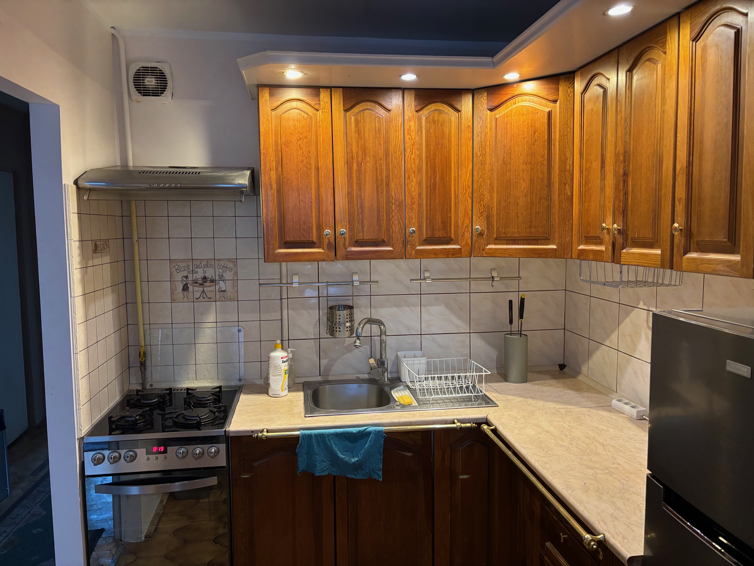 Kuchnia - widok z salonu